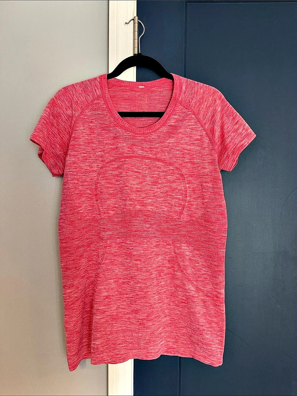 lululemon Swiftly Tech Short Sleeve Athletic Top Heathered Pink 12